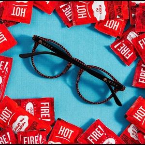 END OF YEAR FLASH SALE! Taco Bell x Diff Eyewear
